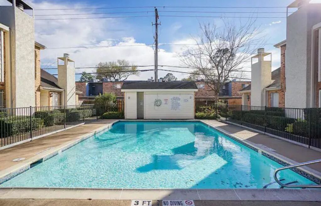 Photo of Outdoor in Woodlake - Briar Meadow