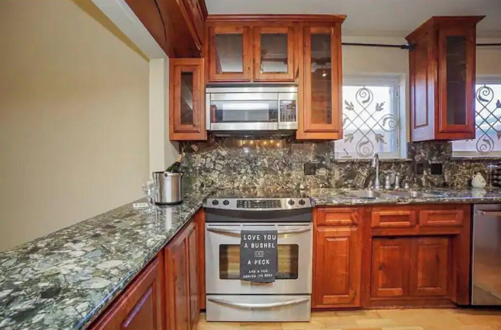 Photo of Kitchen in Woodlake - Briar Meadow
