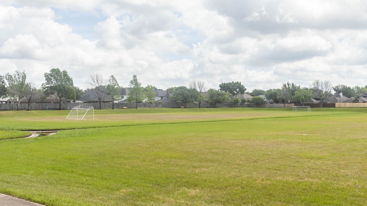 Photo of Others in Barker
