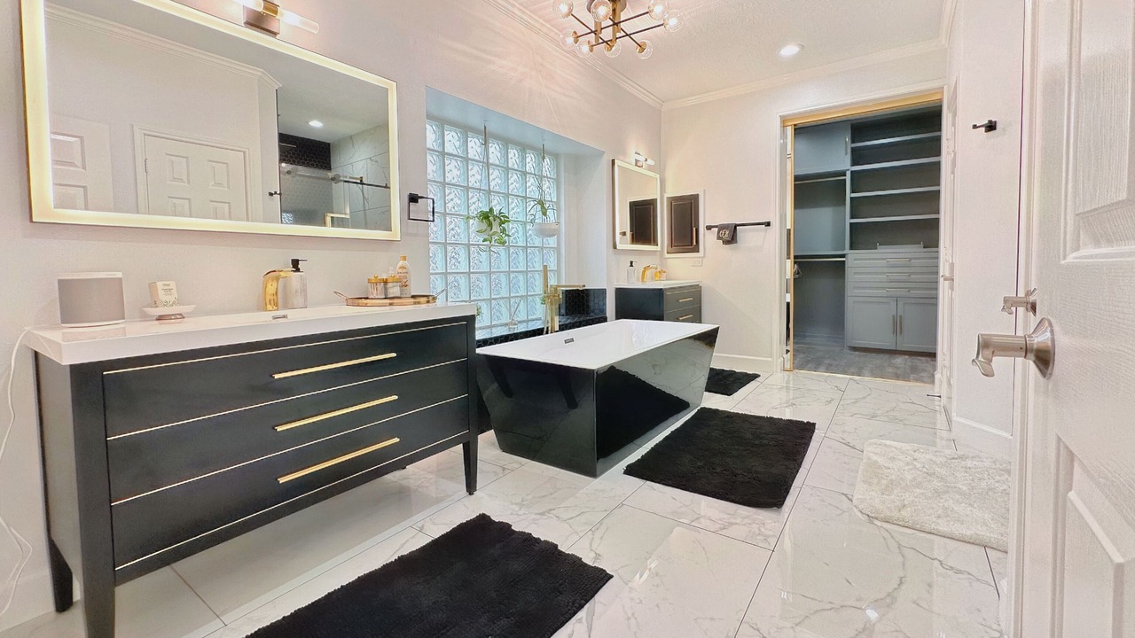 Photo of Bathroom in Barker