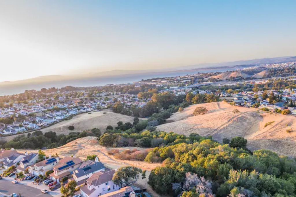 Photo of Outdoor in Hercules