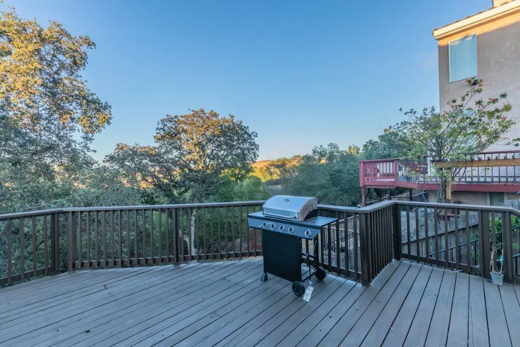 Photo of Outdoor in Hercules