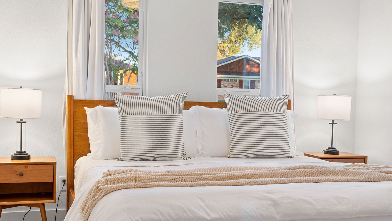 Photo of Bedroom in Buckner Terrace - Everglade Park