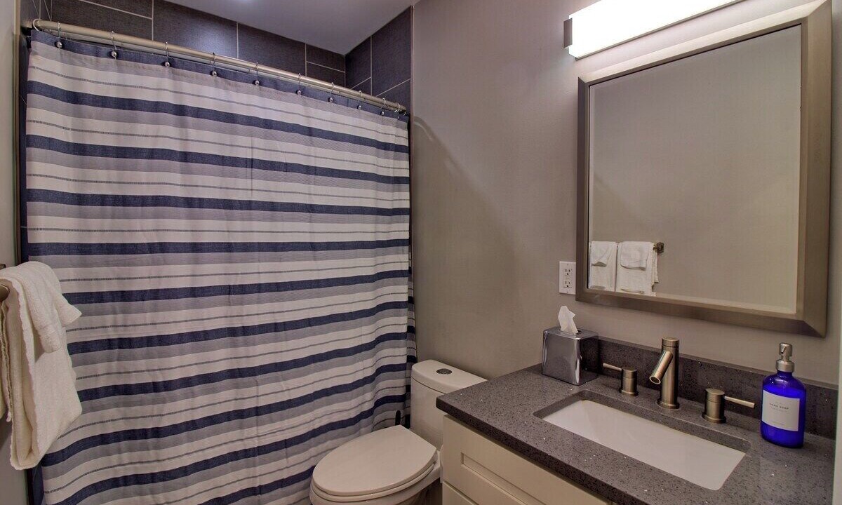 Photo of Bathroom in St. Louis