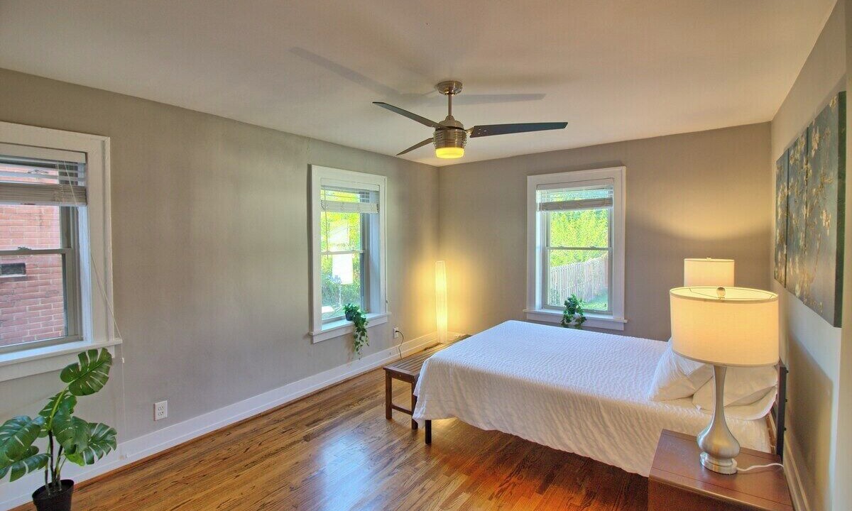 Photo of Bedroom in St. Louis