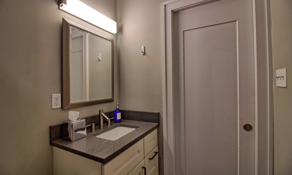 Photo of Bathroom in St. Louis