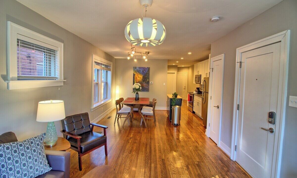 Photo of Livingroom in St. Louis