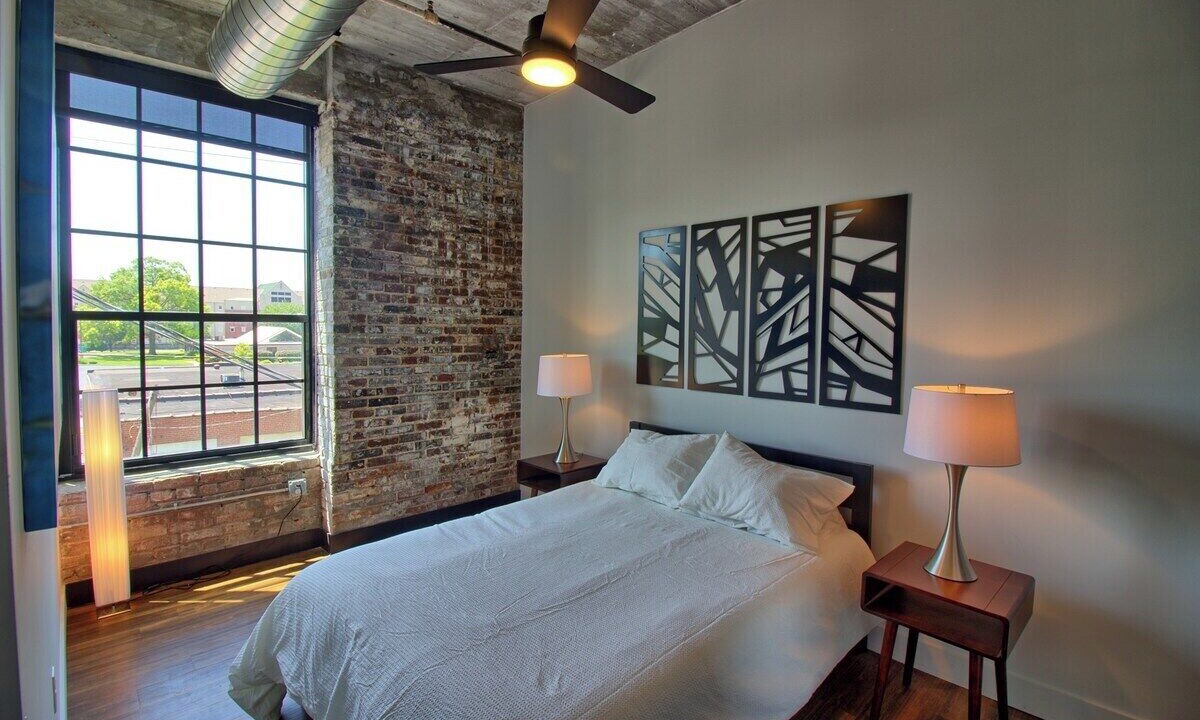 Photo of Bedroom in Midtown