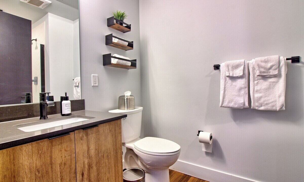 Photo of Bathroom in Midtown