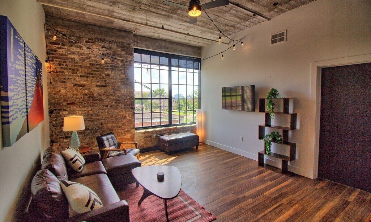 Photo of Livingroom in Midtown