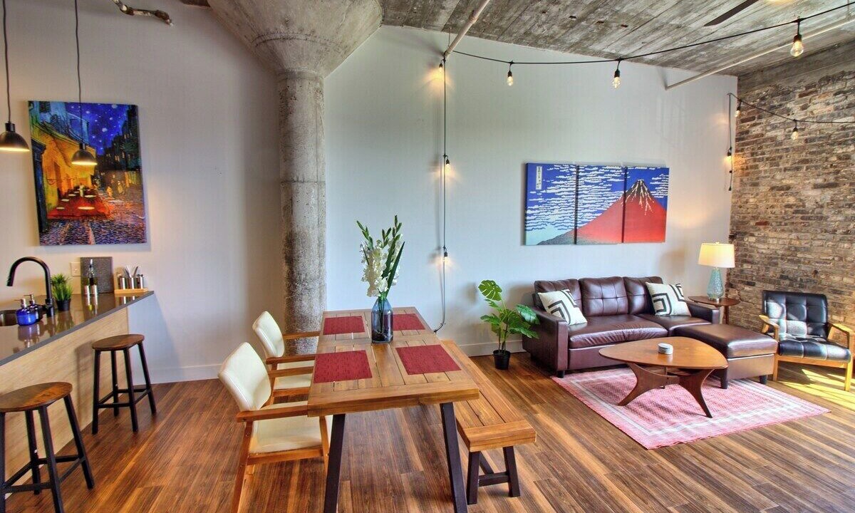 Photo of Livingroom in Midtown