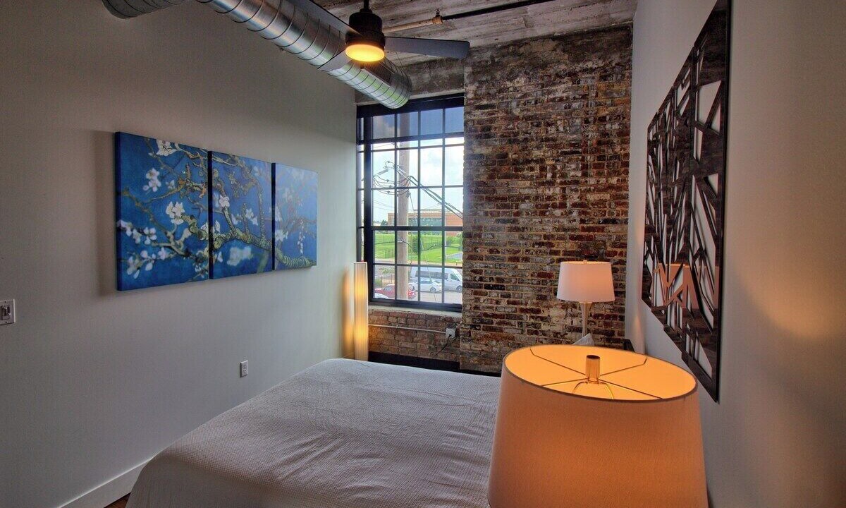 Photo of Bedroom in Midtown