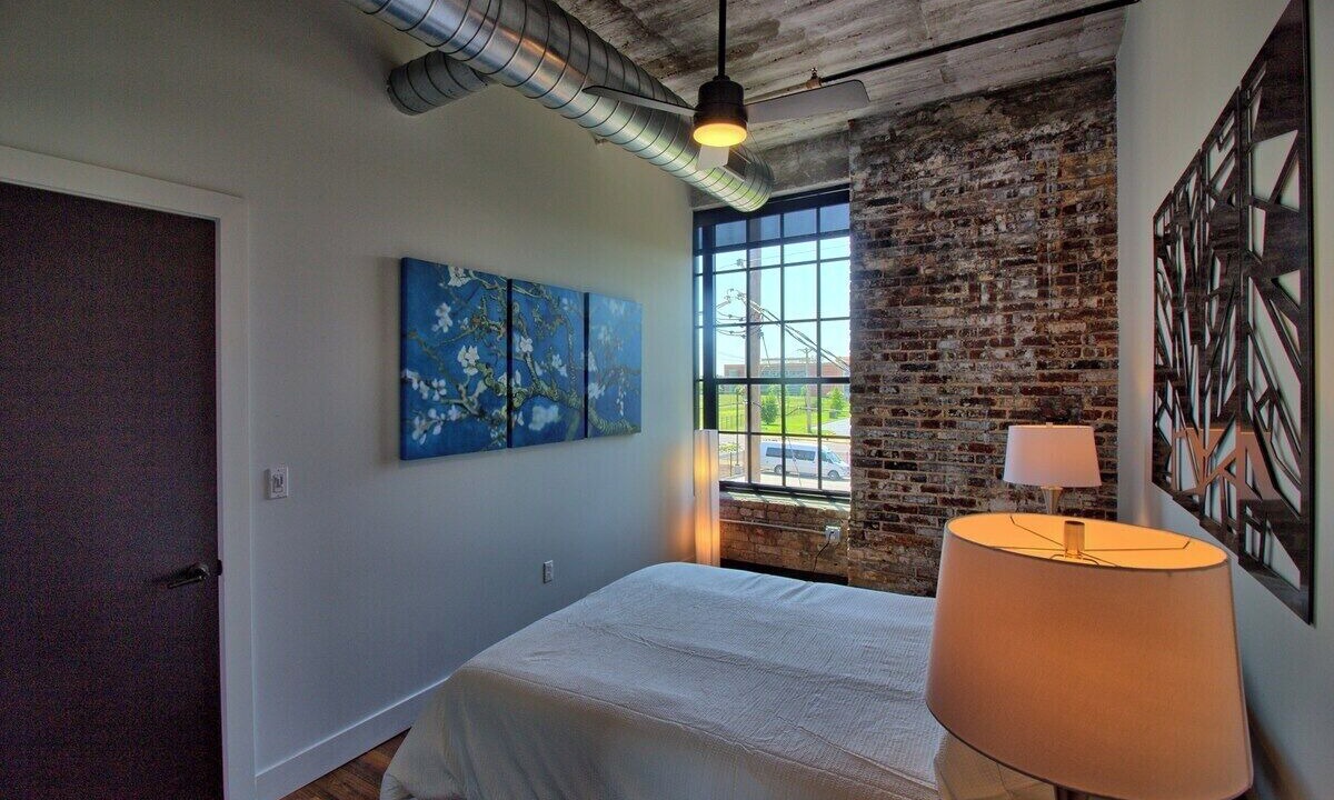 Photo of Bedroom in Midtown