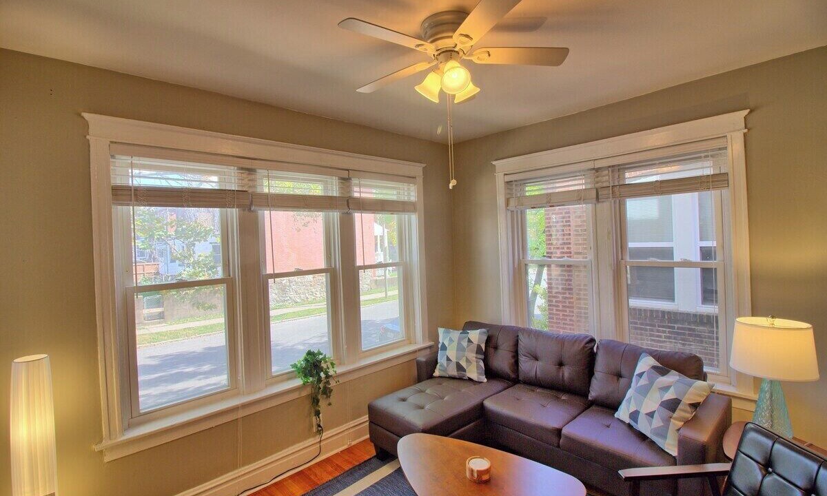 Photo of Livingroom in Tower Grove South