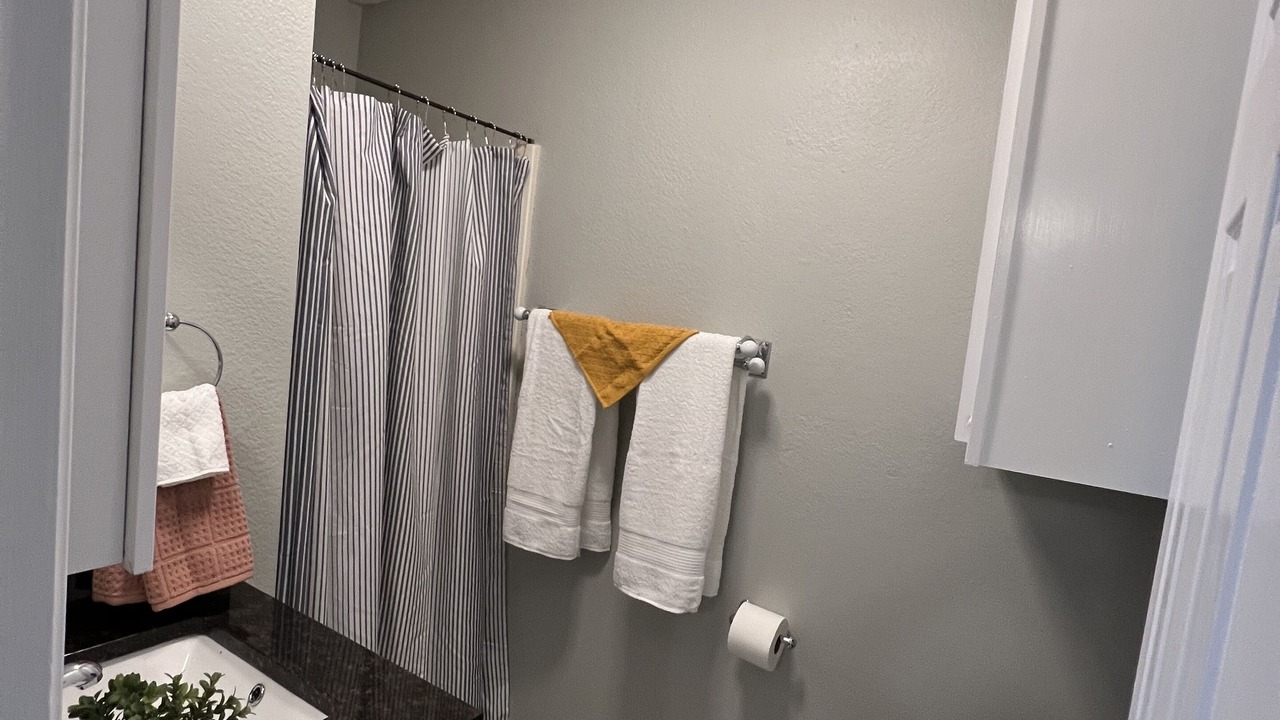 Photo of Bathroom in Iowa Park