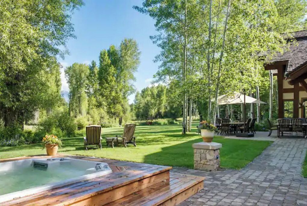 Photo of Outdoor in Jackson