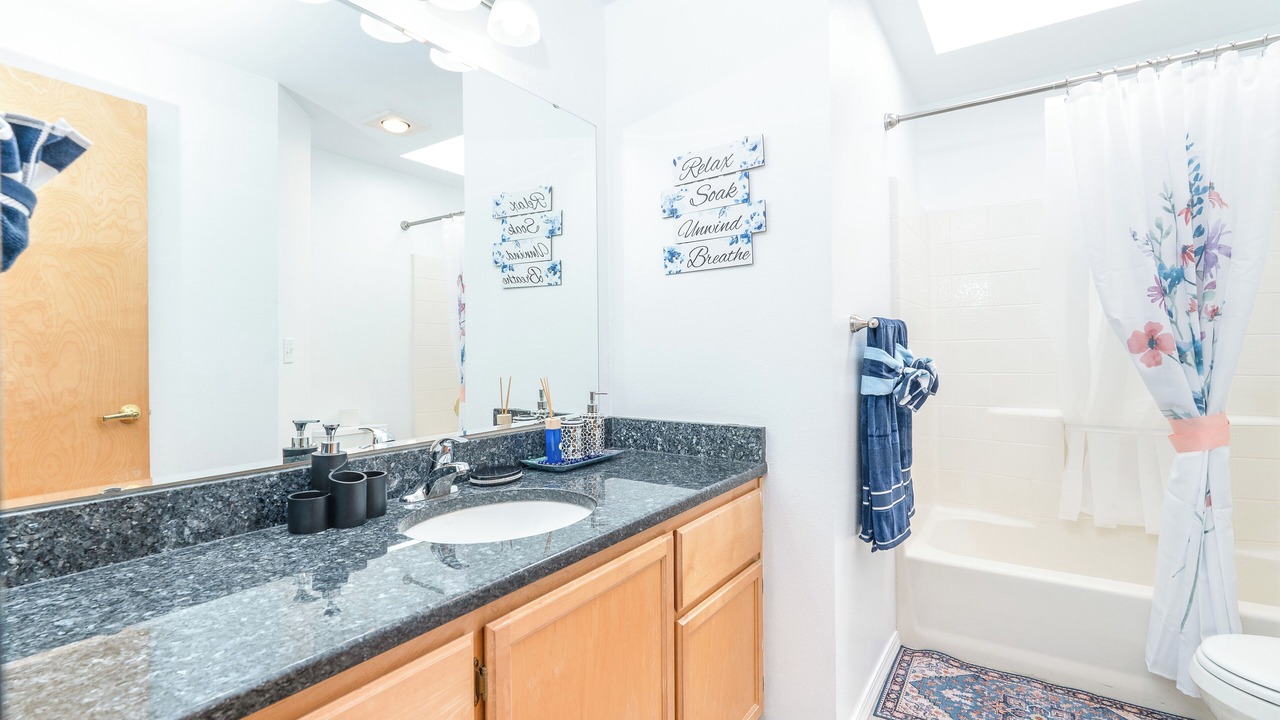 Photo of Bathroom in West Lake Stevens