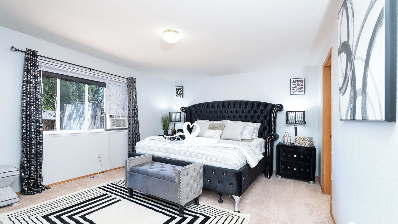 Photo of Bedroom in West Lake Stevens