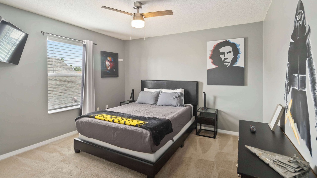 Photo of Bedroom in Lake Berkley