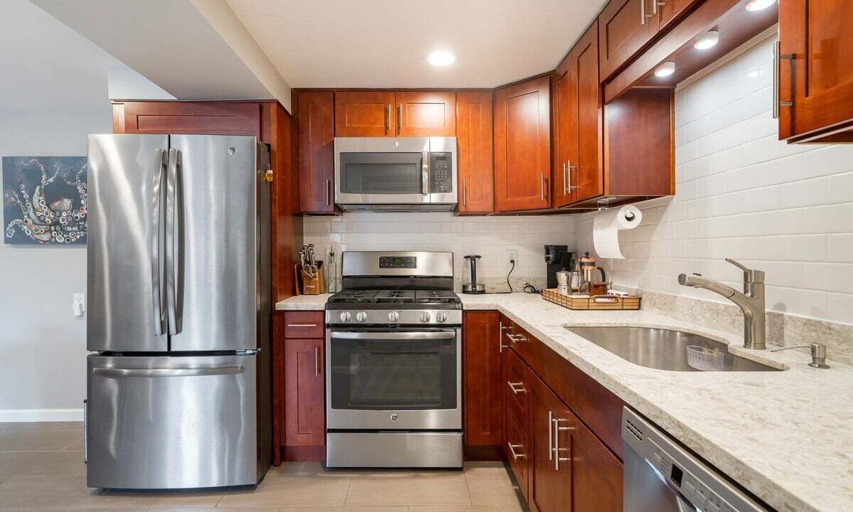 Photo of Kitchen in Shoreline