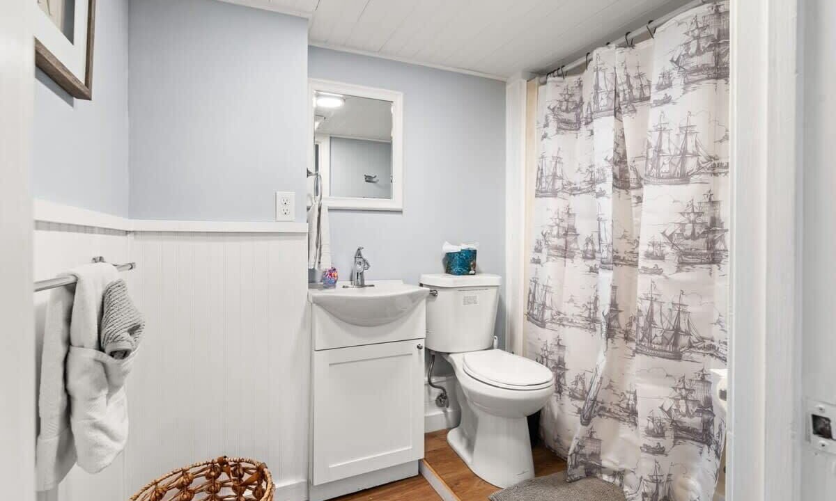 Photo of Bathroom in Salisbury Beach