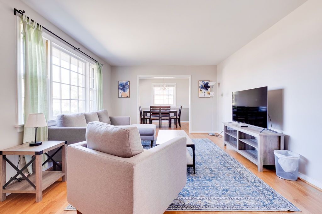 Photo of Livingroom in Richmond