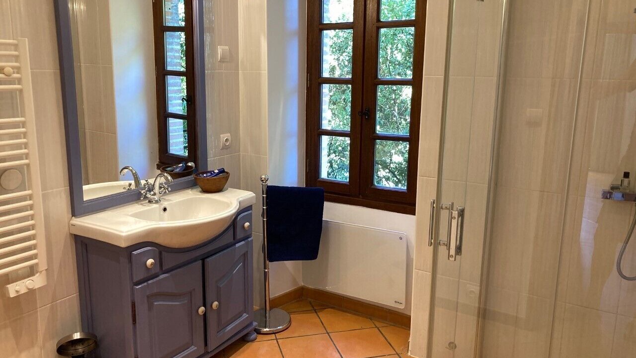 Photo of Bathroom in Mouzens