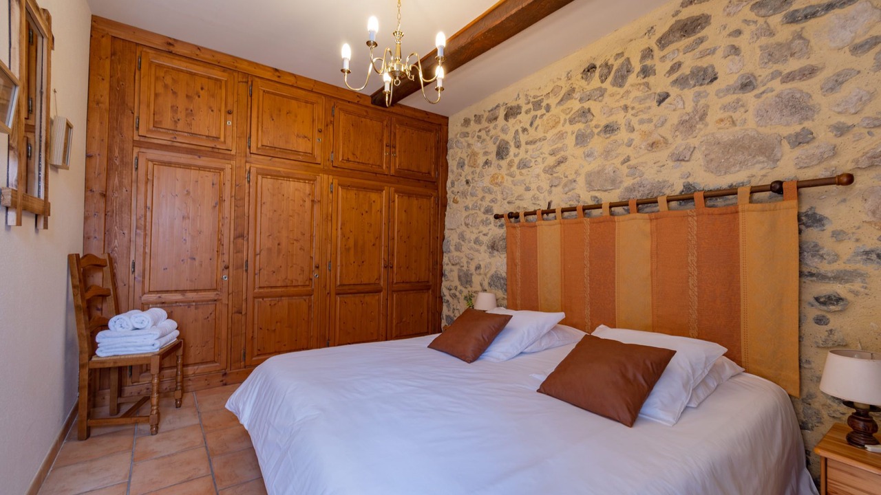 Photo of Bedroom in Nerac