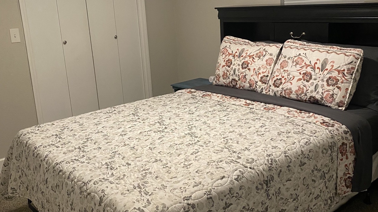 Photo of Bedroom in Red Bank