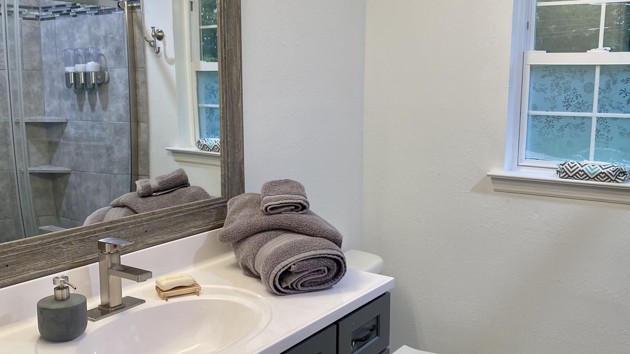 Photo of Bathroom in Red Bank