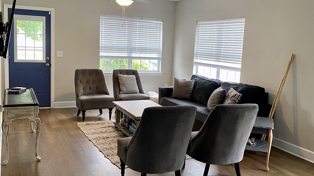 Photo of Livingroom in Red Bank