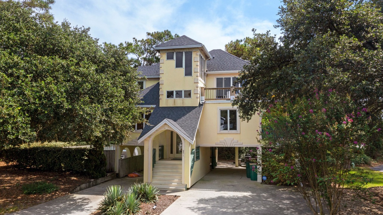 Photo of Outdoor in Monteray Shores