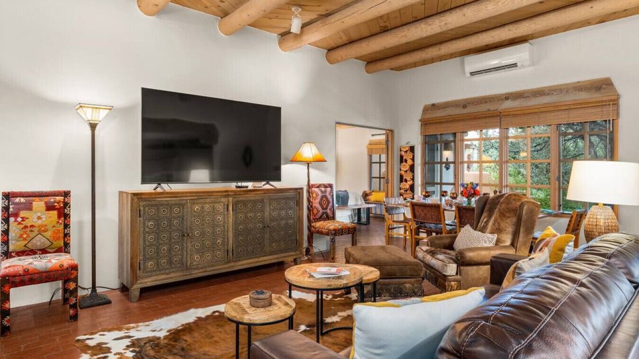 Photo of Livingroom in Quail Run
