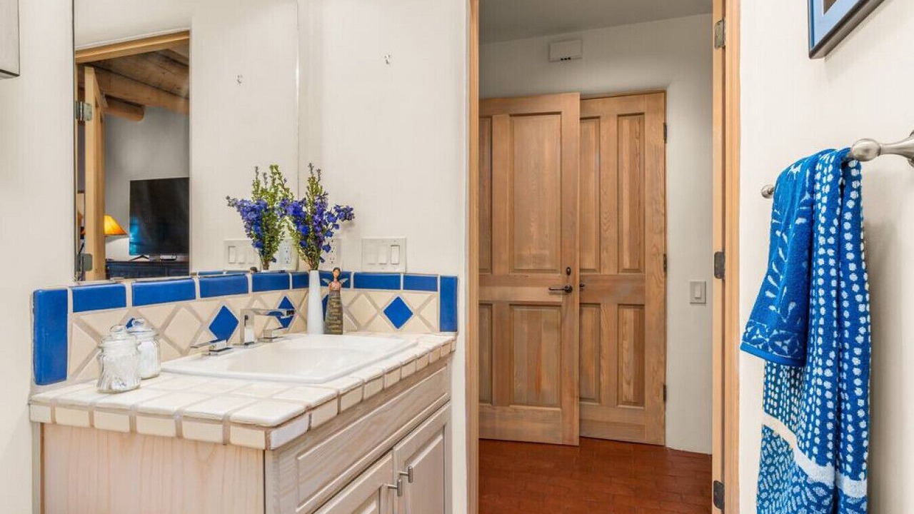 Photo of Bathroom in Quail Run