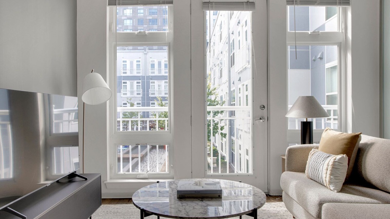 Photo of Livingroom in Assembly Square