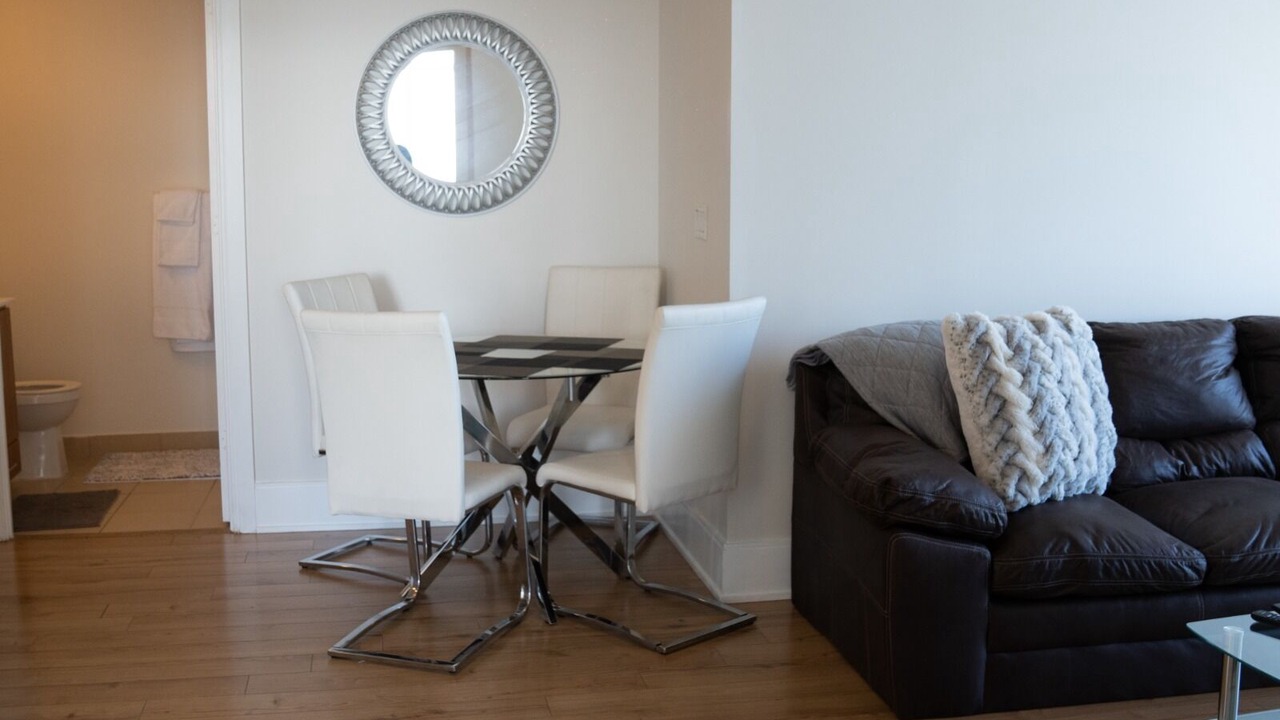 Photo of Livingroom in Downtown Mississauga