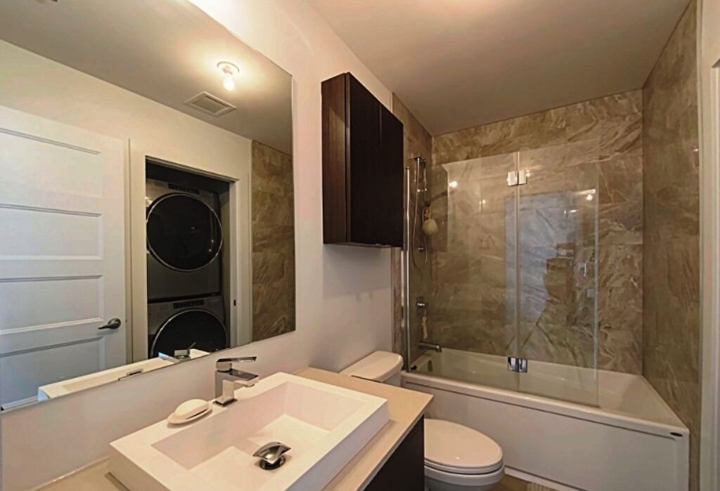 Photo of Bathroom in Maisonneuve
