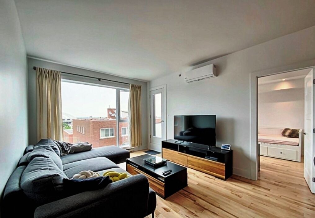 Photo of Livingroom in Maisonneuve