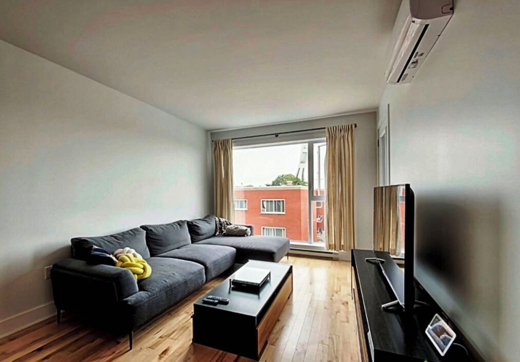 Photo of Livingroom in Maisonneuve