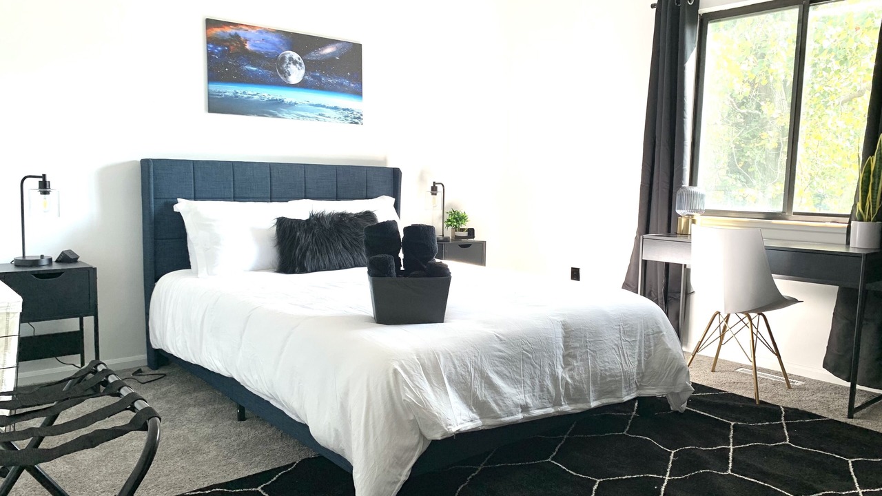 Photo of Bedroom in Northern Woods