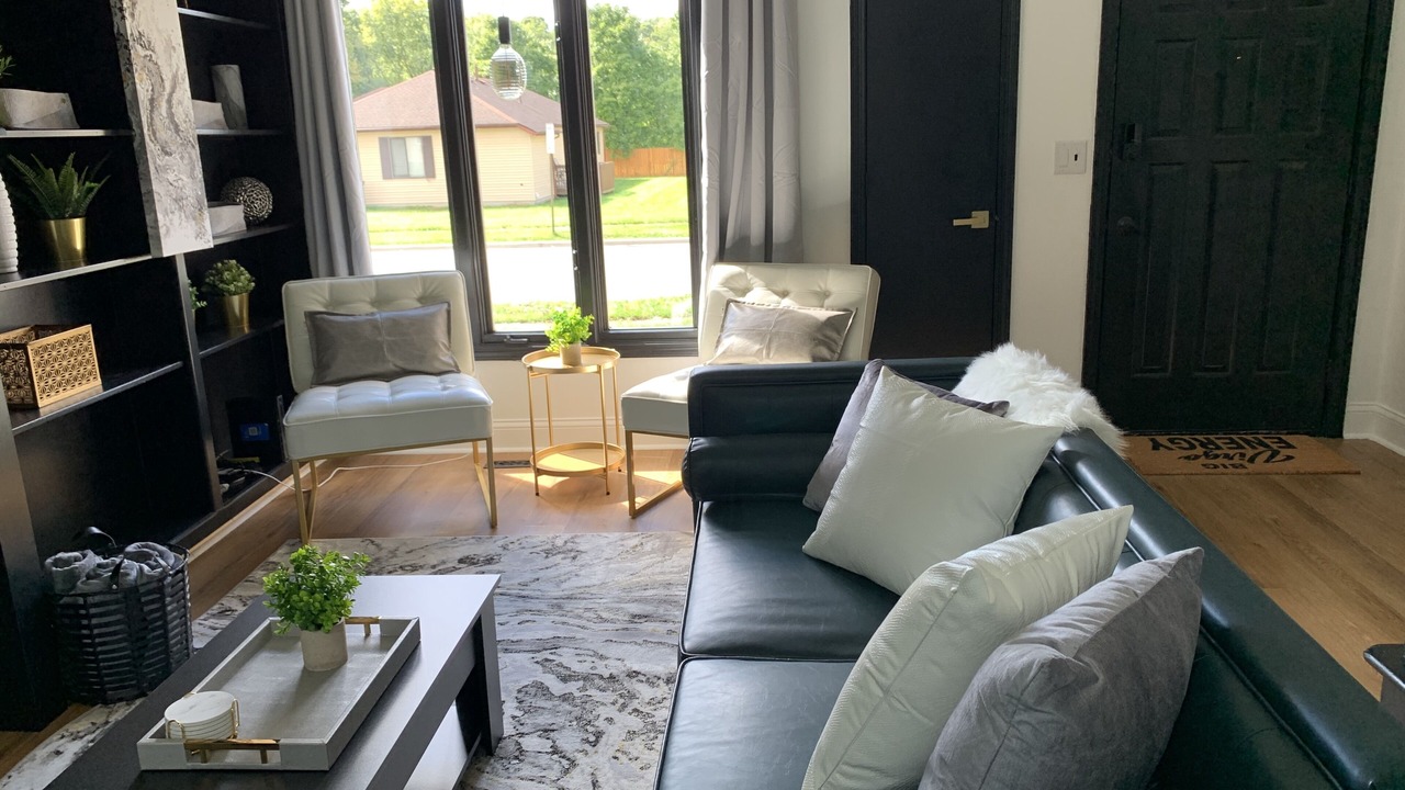 Photo of Livingroom in Northern Woods