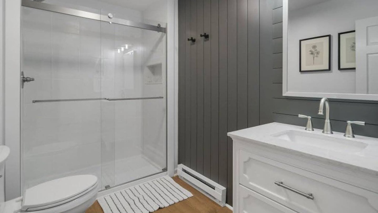 Photo of Bathroom in Ovid