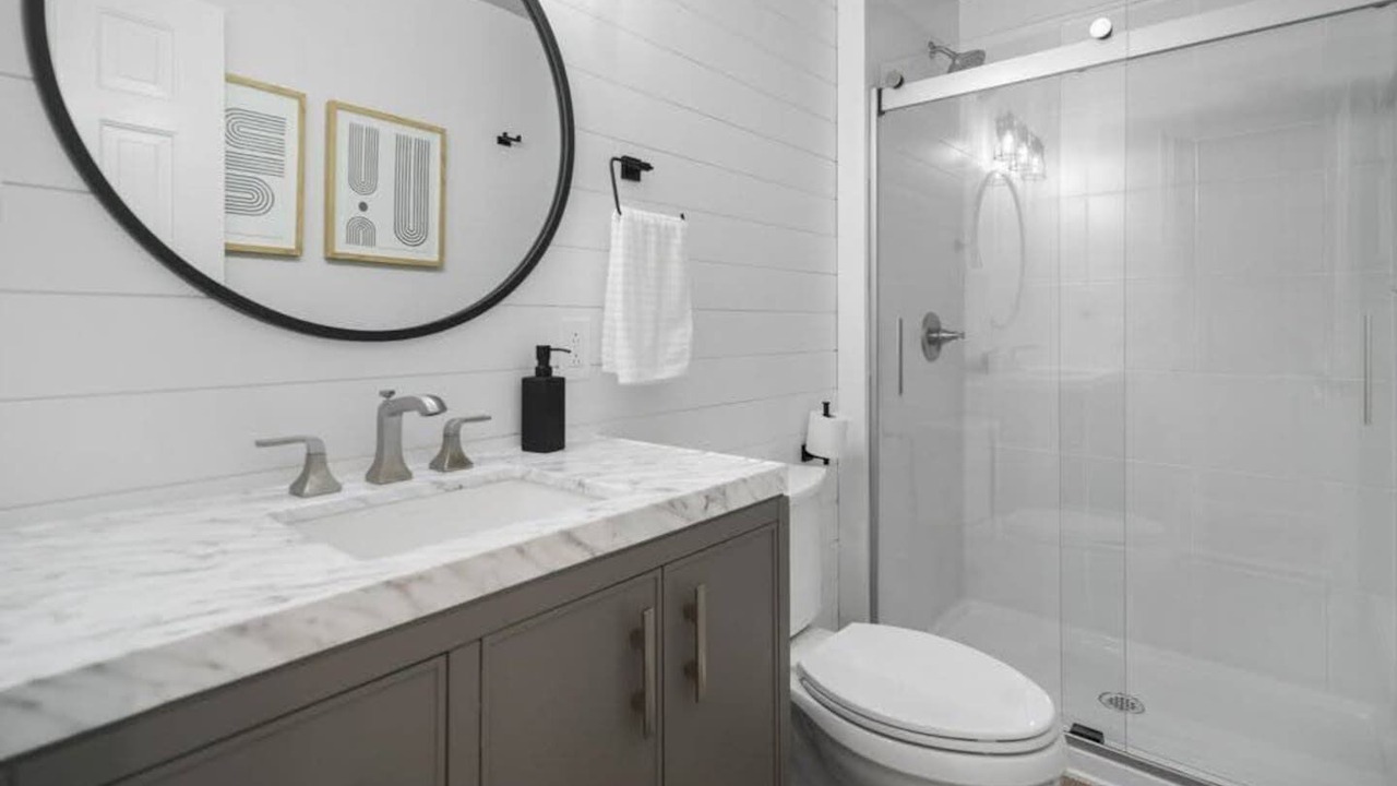 Photo of Bathroom in Ovid