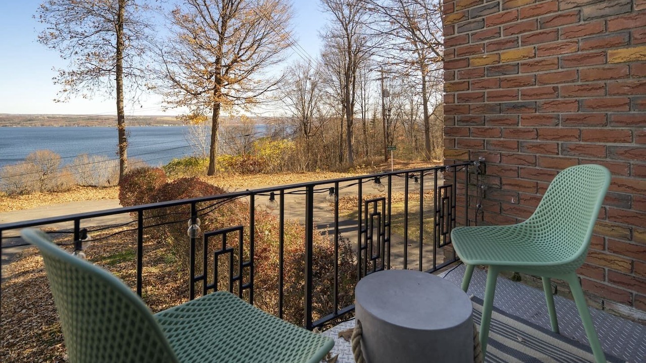 Photo of Patio Balcony in Ovid