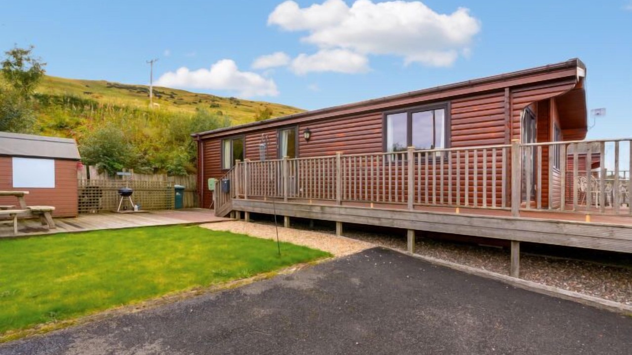 Photo of Others in Kinross