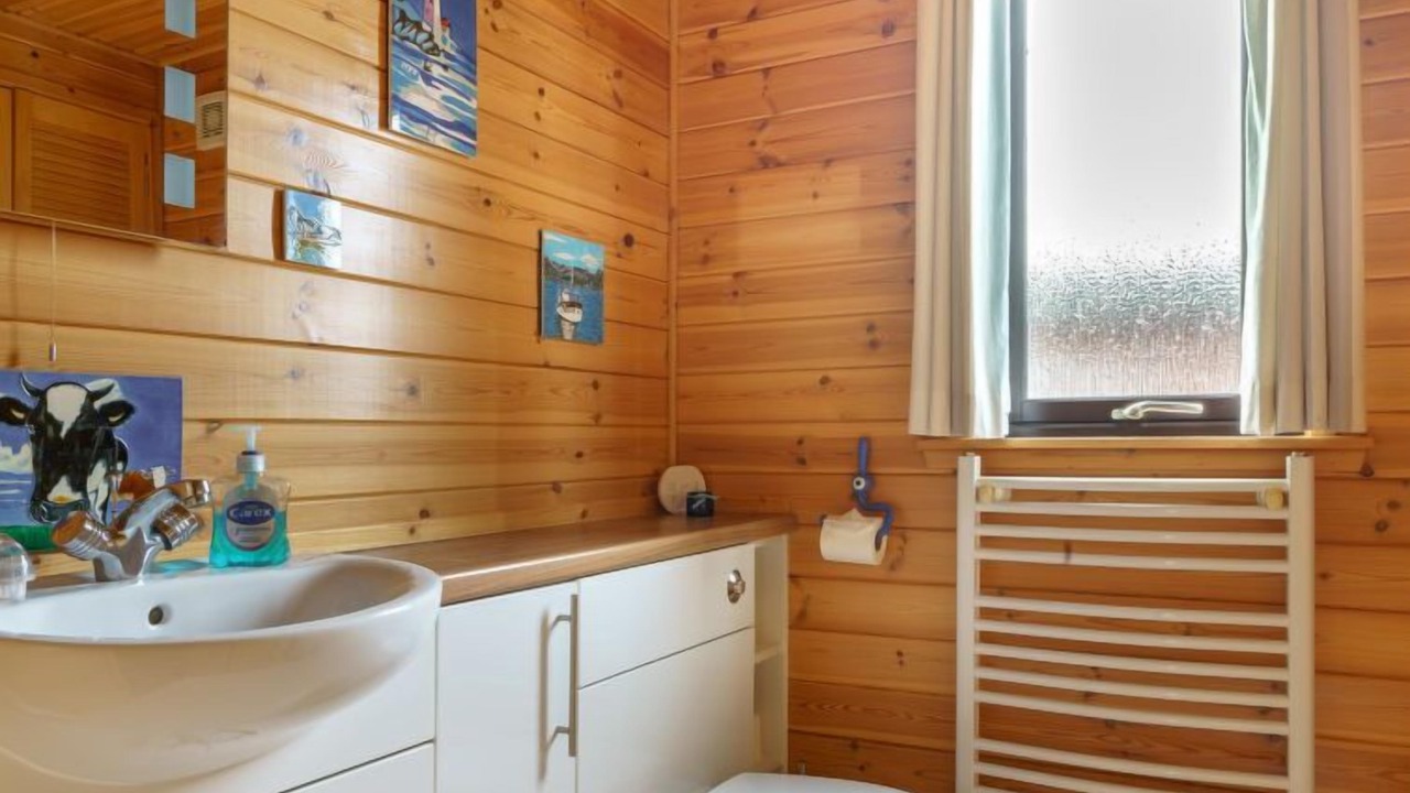 Photo of Bathroom in Kinross