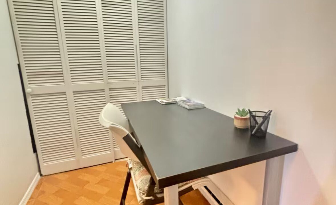 Photo of Others in Hunter