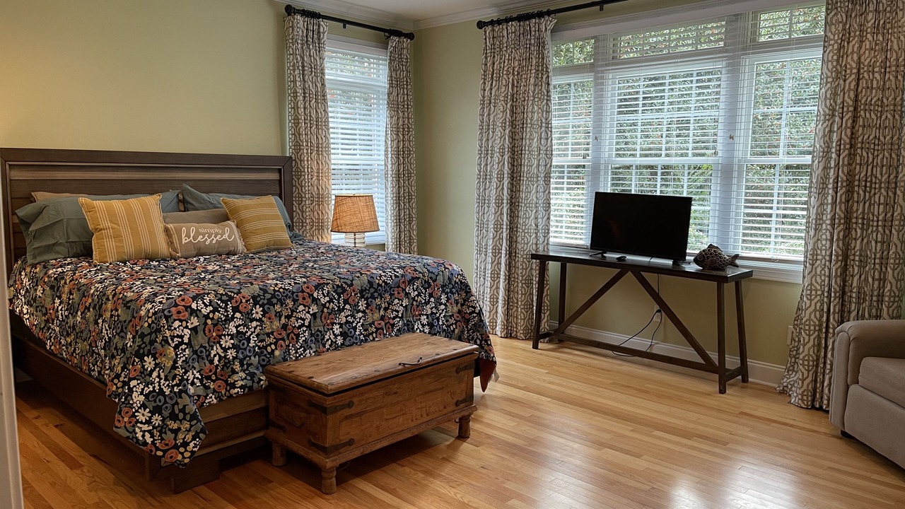 Photo of Bedroom in Semora