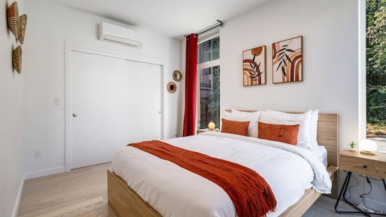 Photo of Bedroom in East Queen Anne