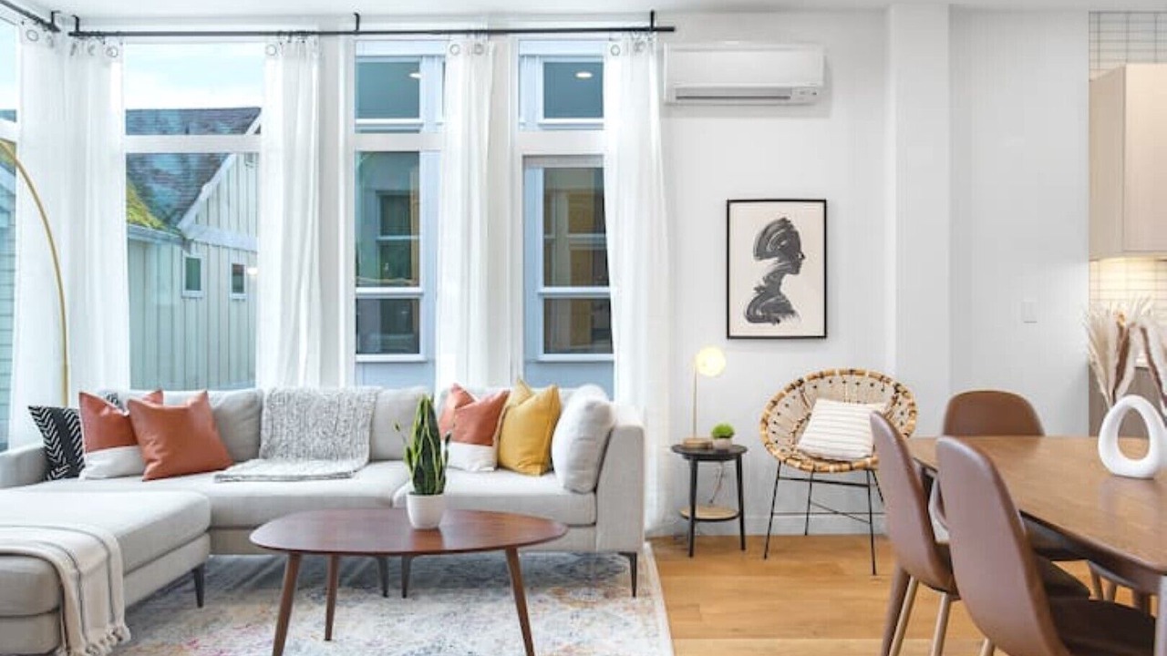 Photo of Livingroom in Squire Park